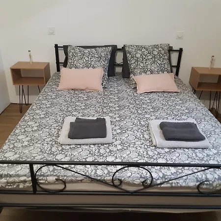 L'ideious Apartment La Grand-Combe