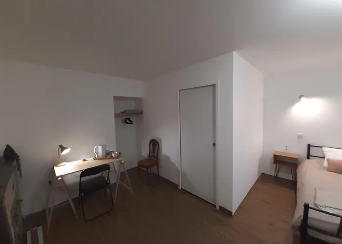 L'ideious Apartment *